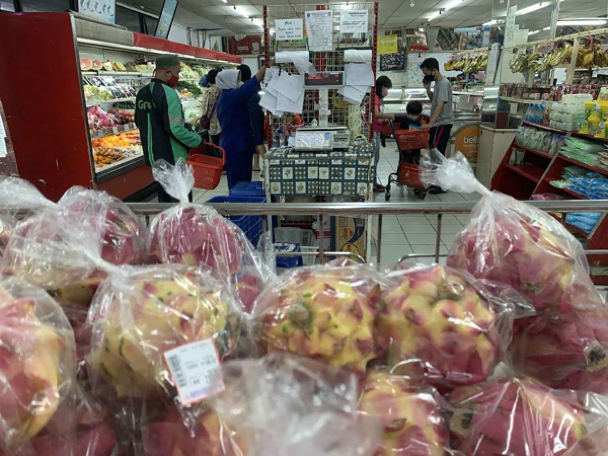 Ramadan Usai, Penjualan Eceran Tumbuh Melambat