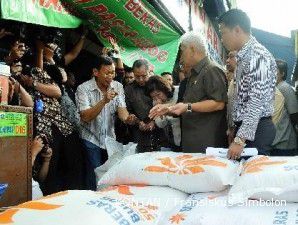 Hatta: Belum ada kelangkaan bahan pangan