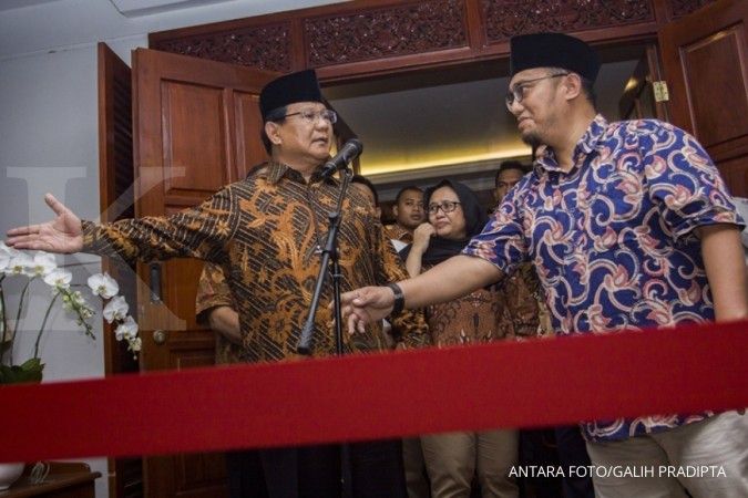 Soal harga BBM, jubir Prabowo-Sandi sebut koordinasi pemerintahan Jokowi buruk