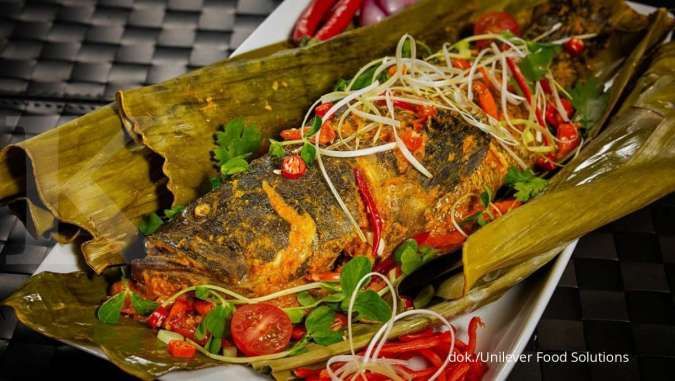 4 Cara Bikin Pepes Ikan Anti Bau Amis, Moms Harus Tahu!