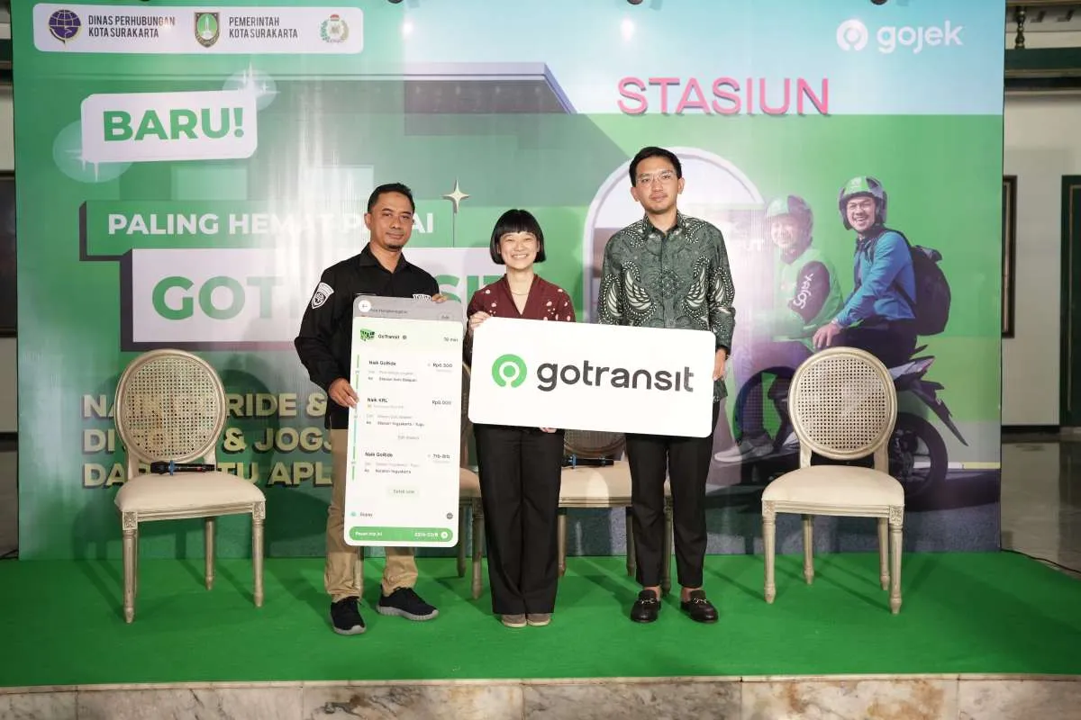 Gojek Perkuat Layanan GoTransit di Momen Hari Angkutan Nasional