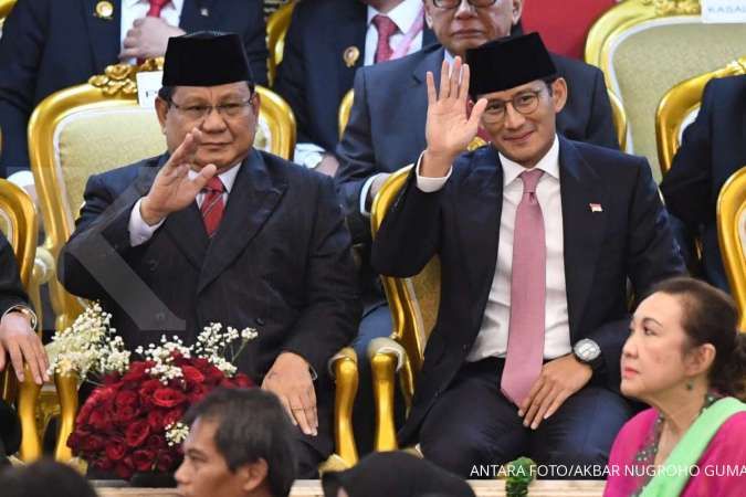 Awali sambutan dalam pelantikan Jokowi, Bamsoet lempar pantun ke Prabowo-Sandi