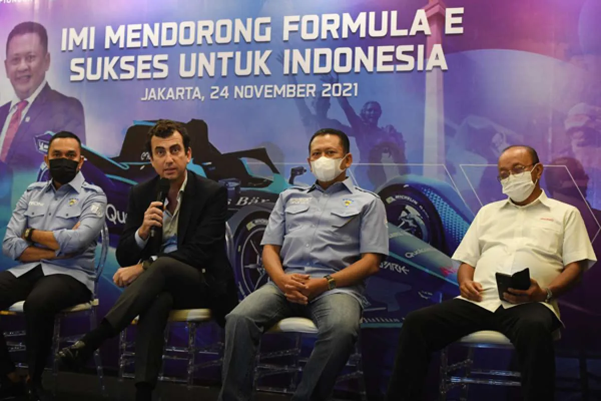 Anies Baswedan ungkap skema kolaborasi Formula E, ada  Bamsoet & siap lapor ke Jokowi