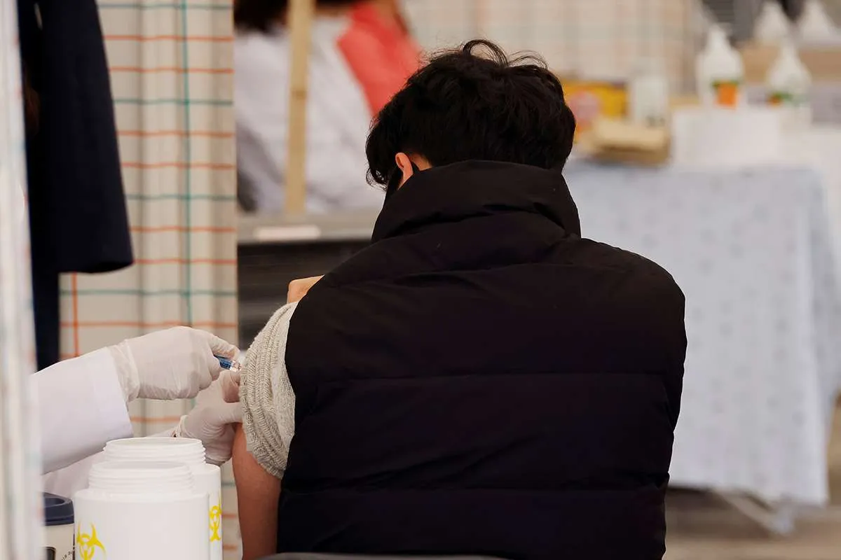 Hampir 100 orang meninggal pasca mendapat vaksin flu, publik Korea Selatan kian cemas