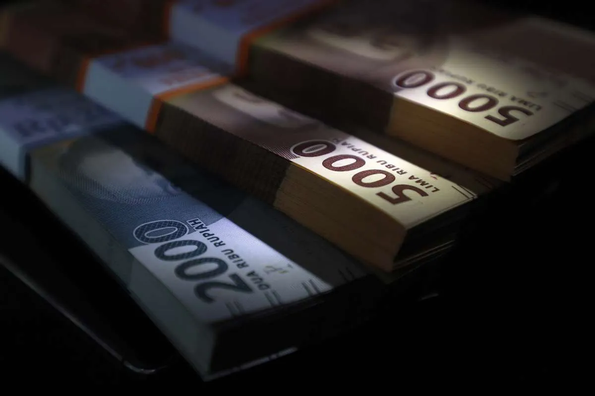 Nilai tukar rupiah melemah 3,42% dari awal tahun hingga 19 April