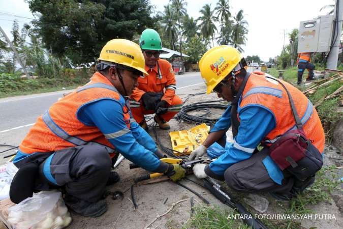Pemulihan Listrik Aceh Dikebut, Pembangunan Tower Darurat di Bireuen Capai 87%