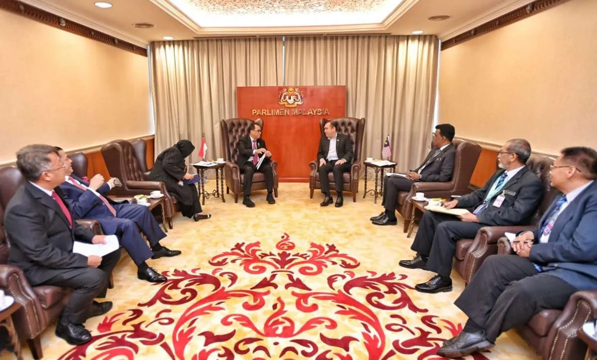 Bertemu Menteri Transportasi Malaysia, Menhub Bahas Penguatan Kerja Sama Transportasi