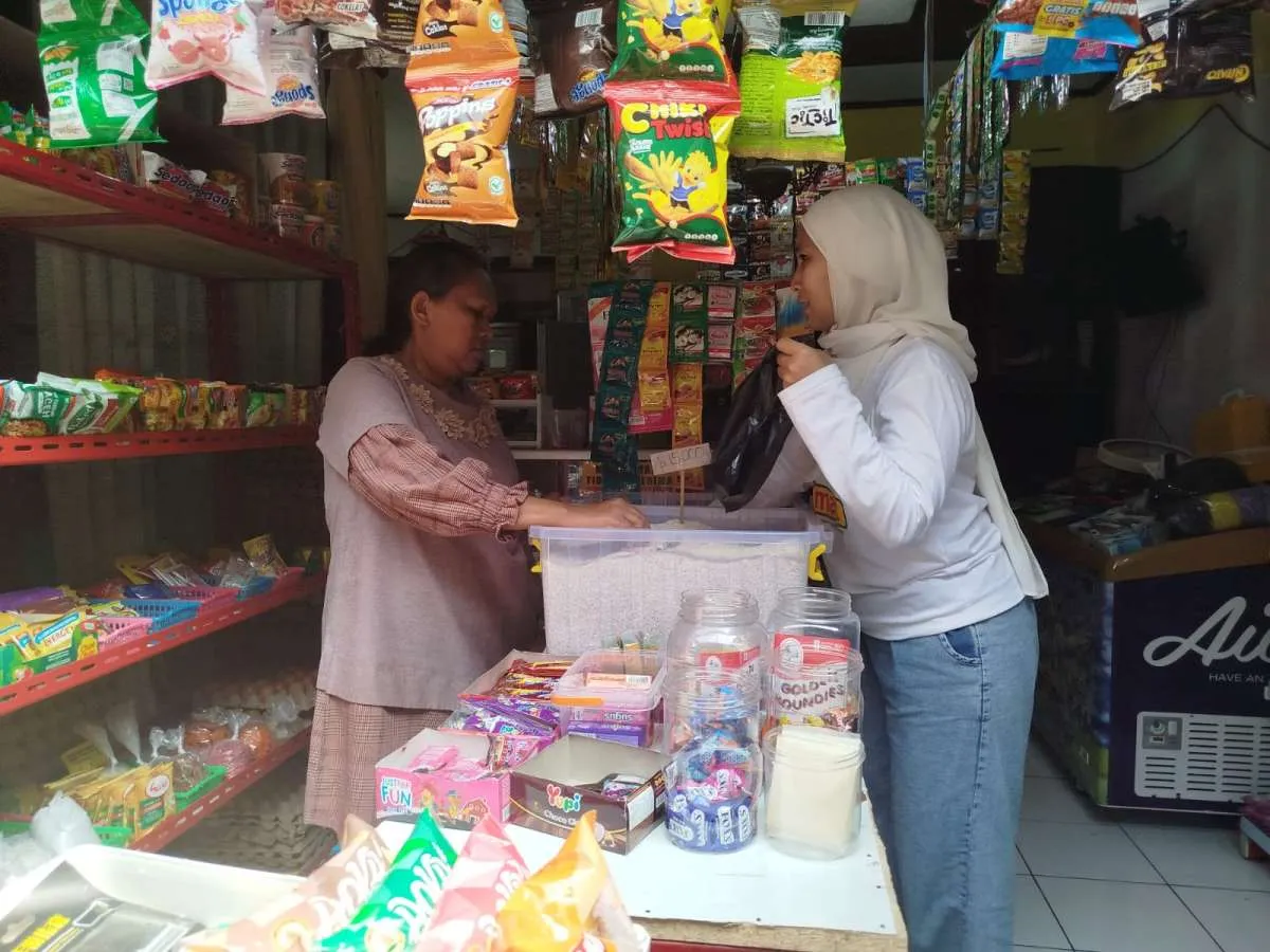 Usaha Zmart BAZNAS Fitri di Bandung Raup Omzet Hingga Rp17 Juta per Bulan