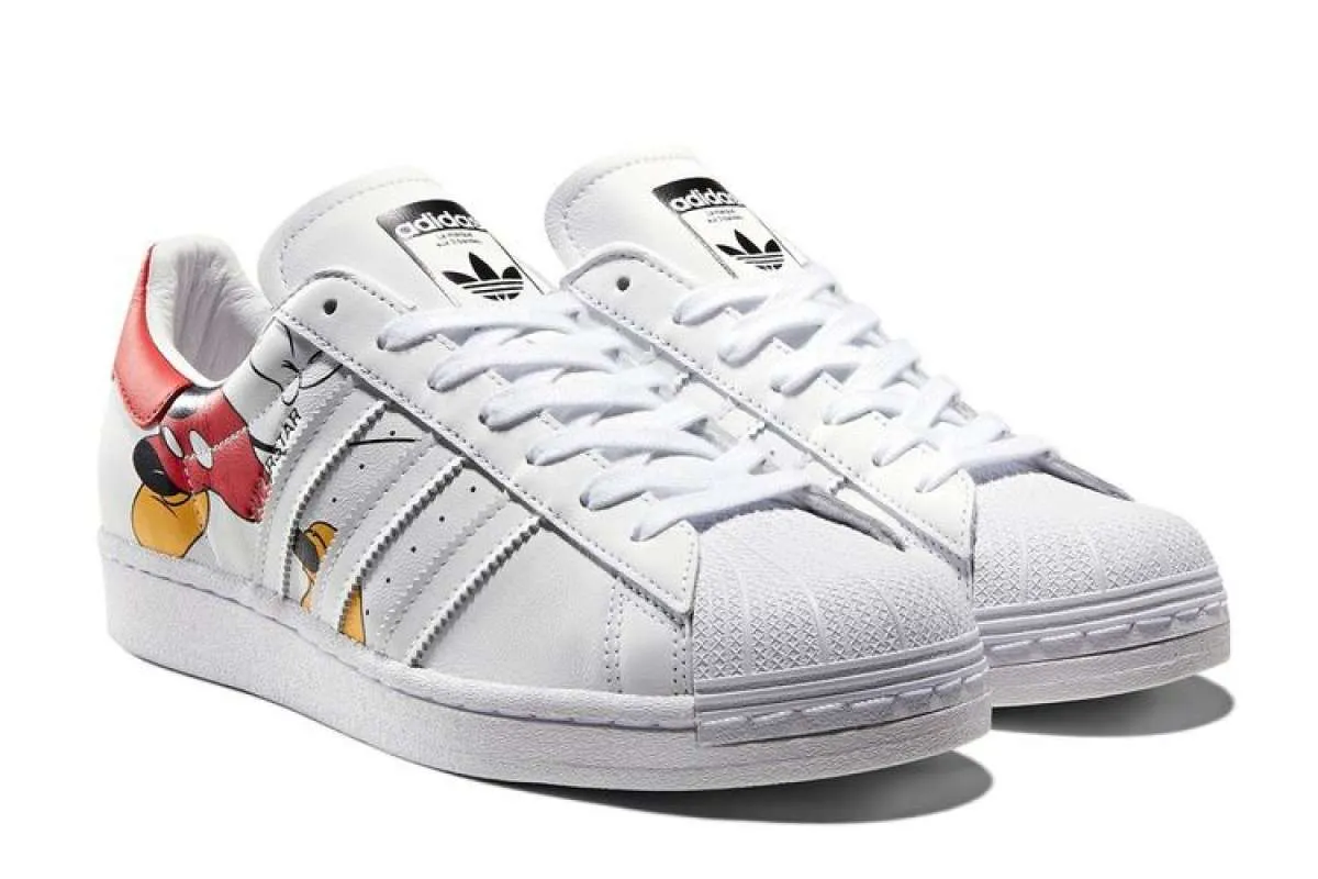 Gemas, Adidas gandeng Mickey Mouse untuk edisi Imlek