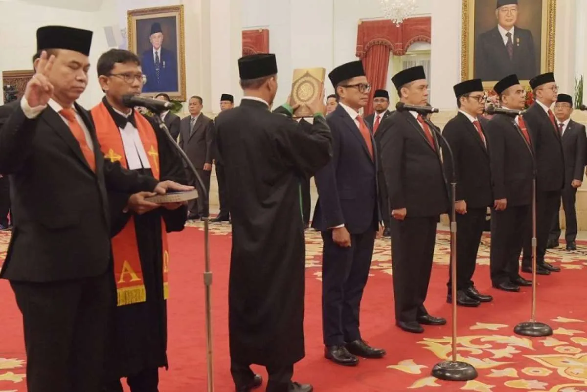 Presiden Jokowi Lantik Menkominfo dan Lima Wakil Menteri Baru Kabinet Indonesia Maju