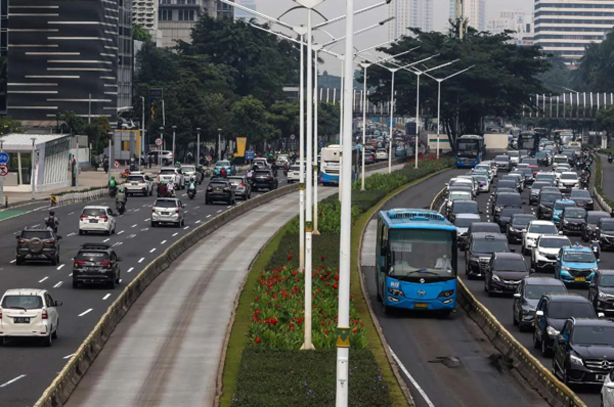 Prakiraan Cuaca Jakarta Hari Ini (9 Juni 2022), Menurut BMKG Masih Hujan!