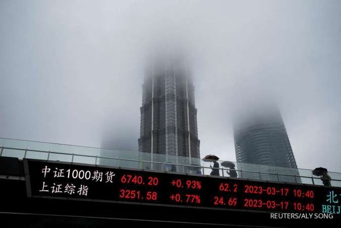 China Stocks Rise After Better-Than-Expected Economic Data, RRR Cut