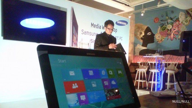 Samsung rilis netbook yang bisa menjadi tablet