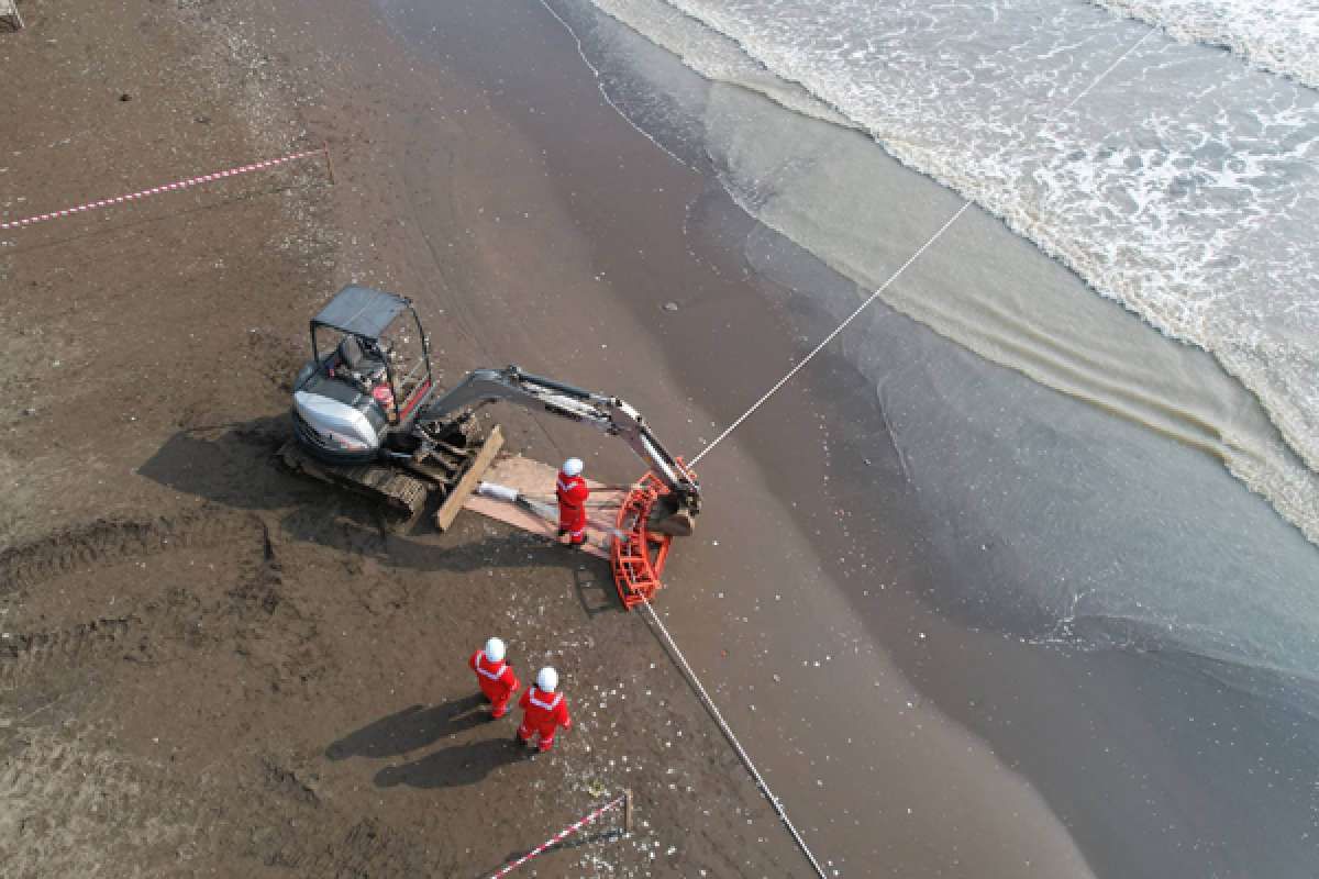Kabel Bawah Laut dan Fondasi Digital