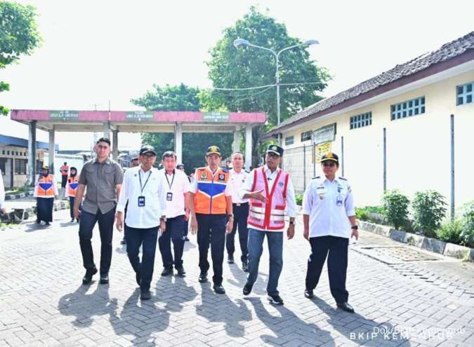 Menhub Cek Terminal Giwangan Yogyakarta