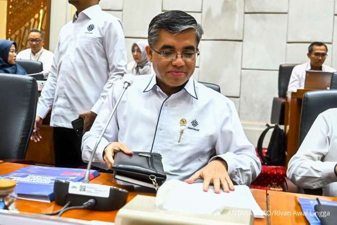 Menaker: Jumlah Pekerja Sritex Group yang Terkena PHK Capai 11.025 Orang