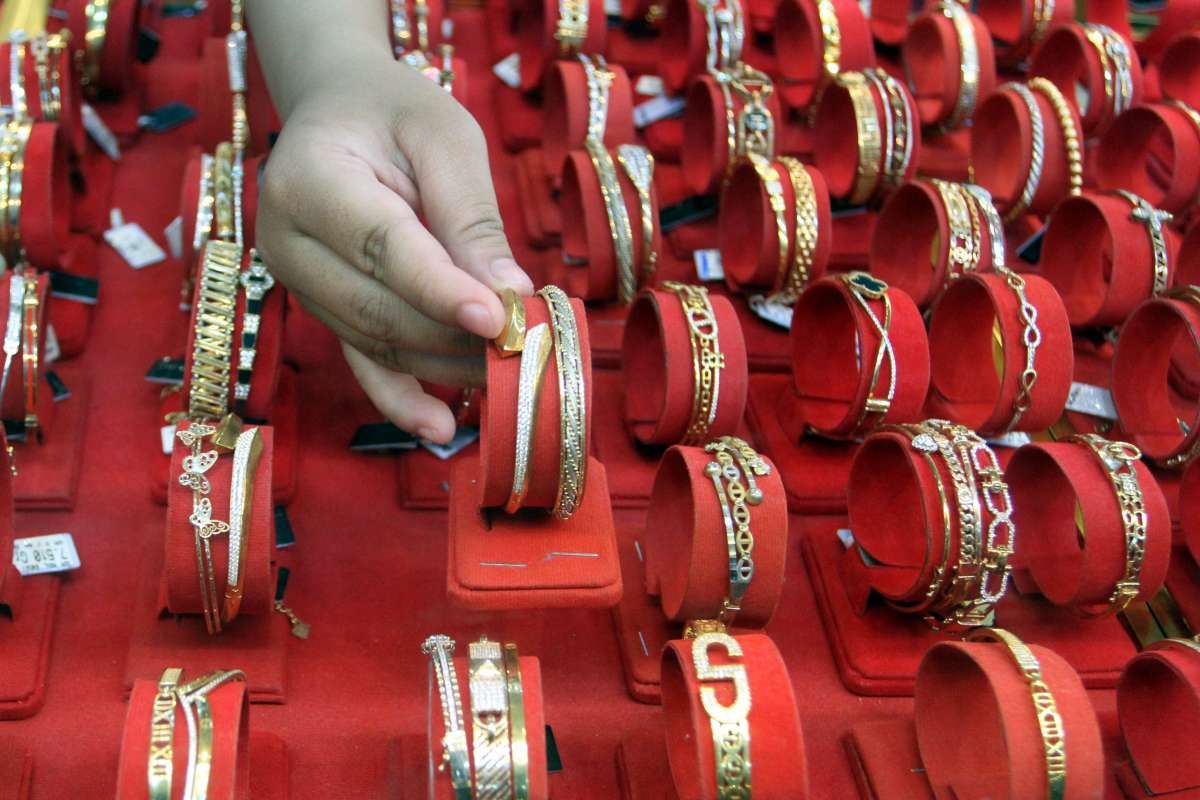 Kemilau Harga Emas Bikin Inflasi Memanas