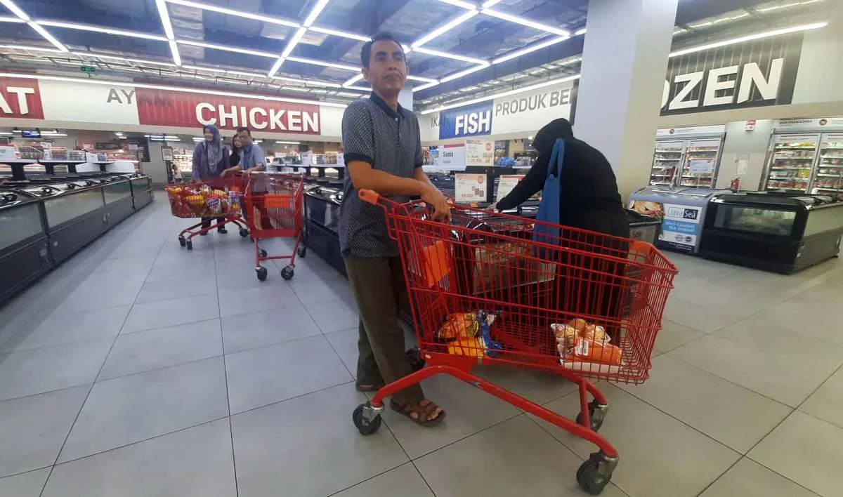 Pertumbuhan Konsumsi Rumah Tangga Kuartal I 2025 Diproyeksi Melambat, Ini Sentimennya