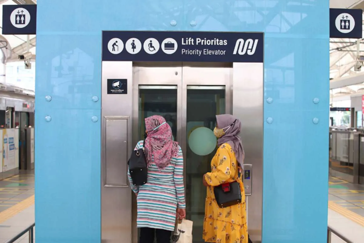 Berlaku mulai hari ini, berikut perubahan waktu operasional MRT Jakarta