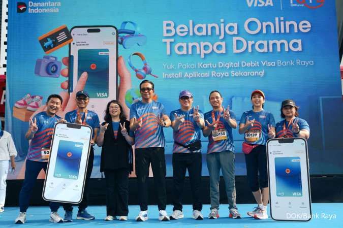 Ribuan Pelari Memeriahkan Raya Run Surabaya