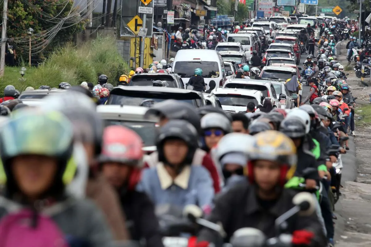 Puncak Arus Balik Lebaran 2025 via Jalur Puncak Terjadi Hari Ini