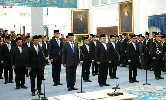 Presiden Prabowo Melantik Sarmuji Jadi Menteri Perindustrian, Gantikan Agus Gumiwang