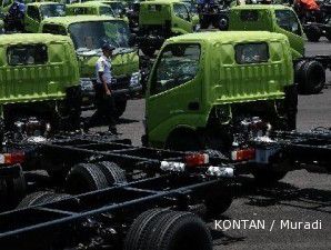 Penjualan truk dan bus di semester I 2011 terus melaju 