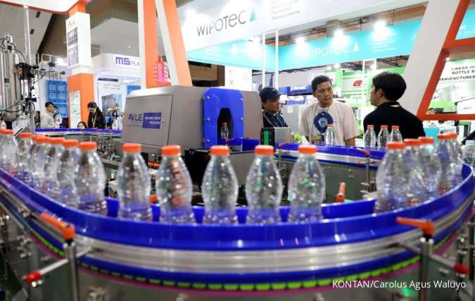 Rupiah Mendekati Rp18.000, Biaya Produksi hingga Daya Beli Bisa Tertekan