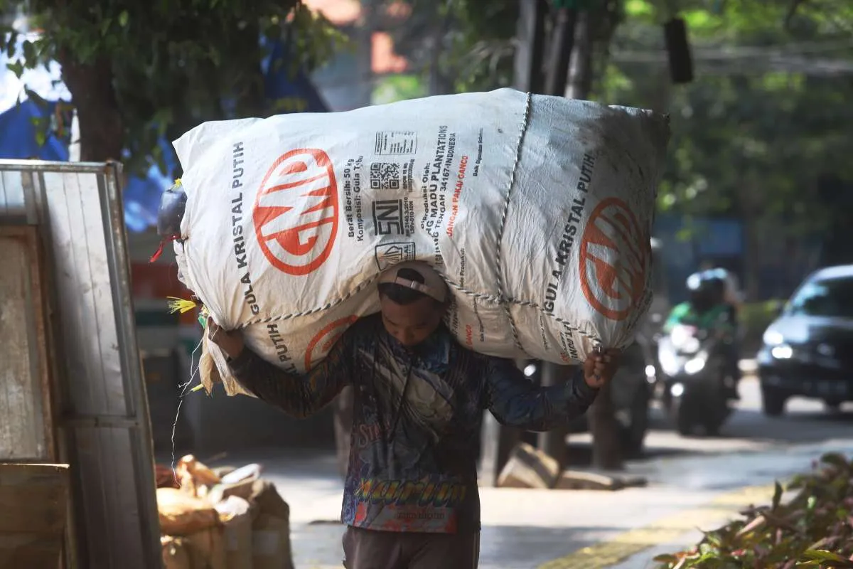Angka Kemiskinan Turun Jadi 23,85%, Pemerintah Genjot Lapangan Kerja Baru