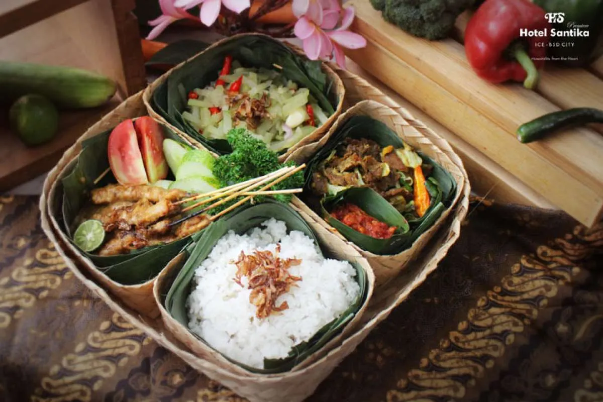 Hotel Santika Premiere ICE-BSD City Hadirkan Varian Rasa dalam Besek Nusantara
