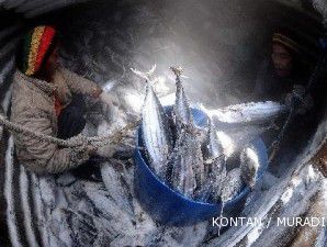 Ekspor ikan dan udang pada Agustus 2011 turun 7,6%