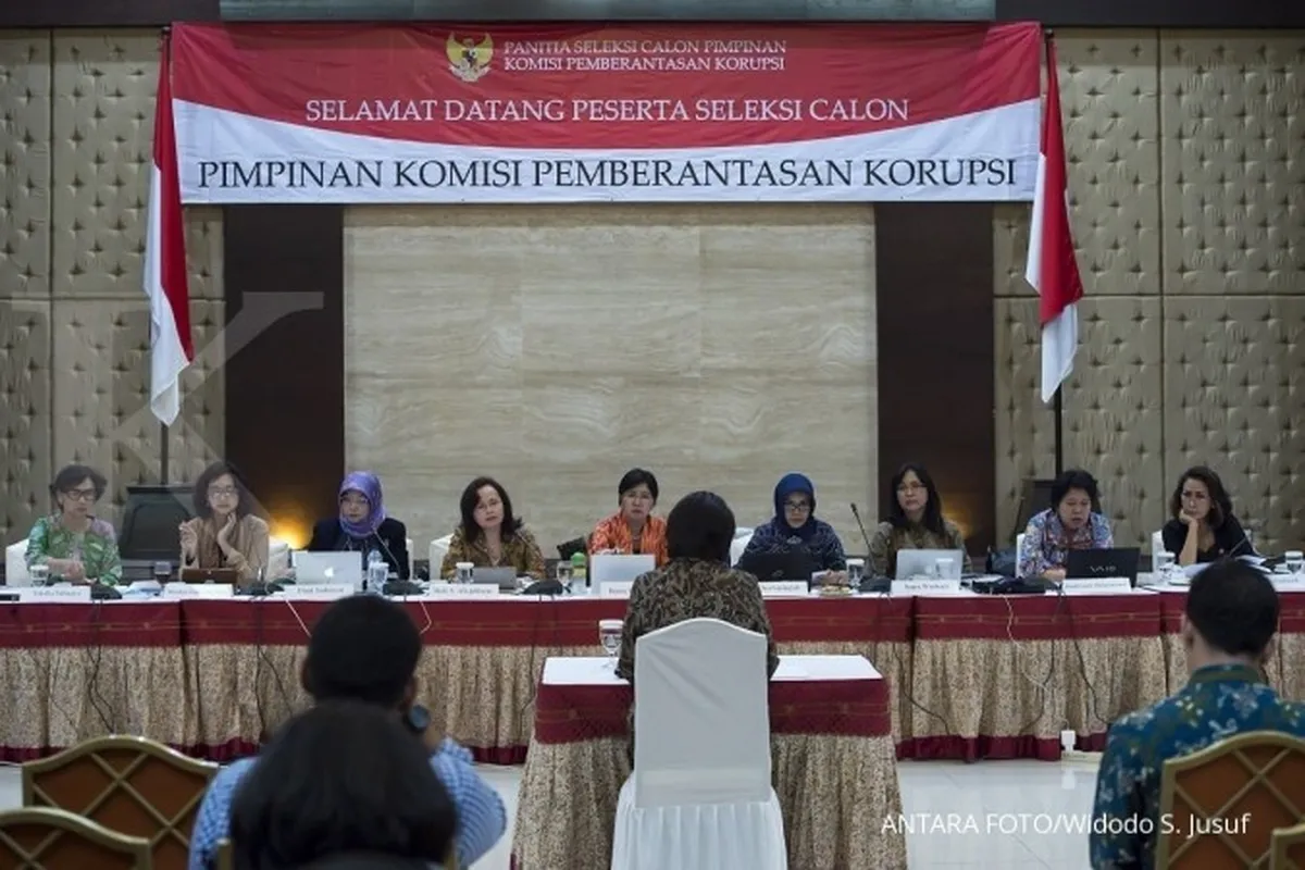 Capim KPK Alexander, berbekal sidang korupsi