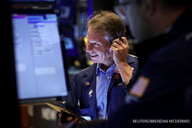 Naik Tipis, Wall Street Mencoba Bangkit Setelah Hari Terburuk Sejak Juni 2020