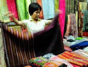 Pasar Senen Batak: Berusaha bangkit setelah kebakaran (2)