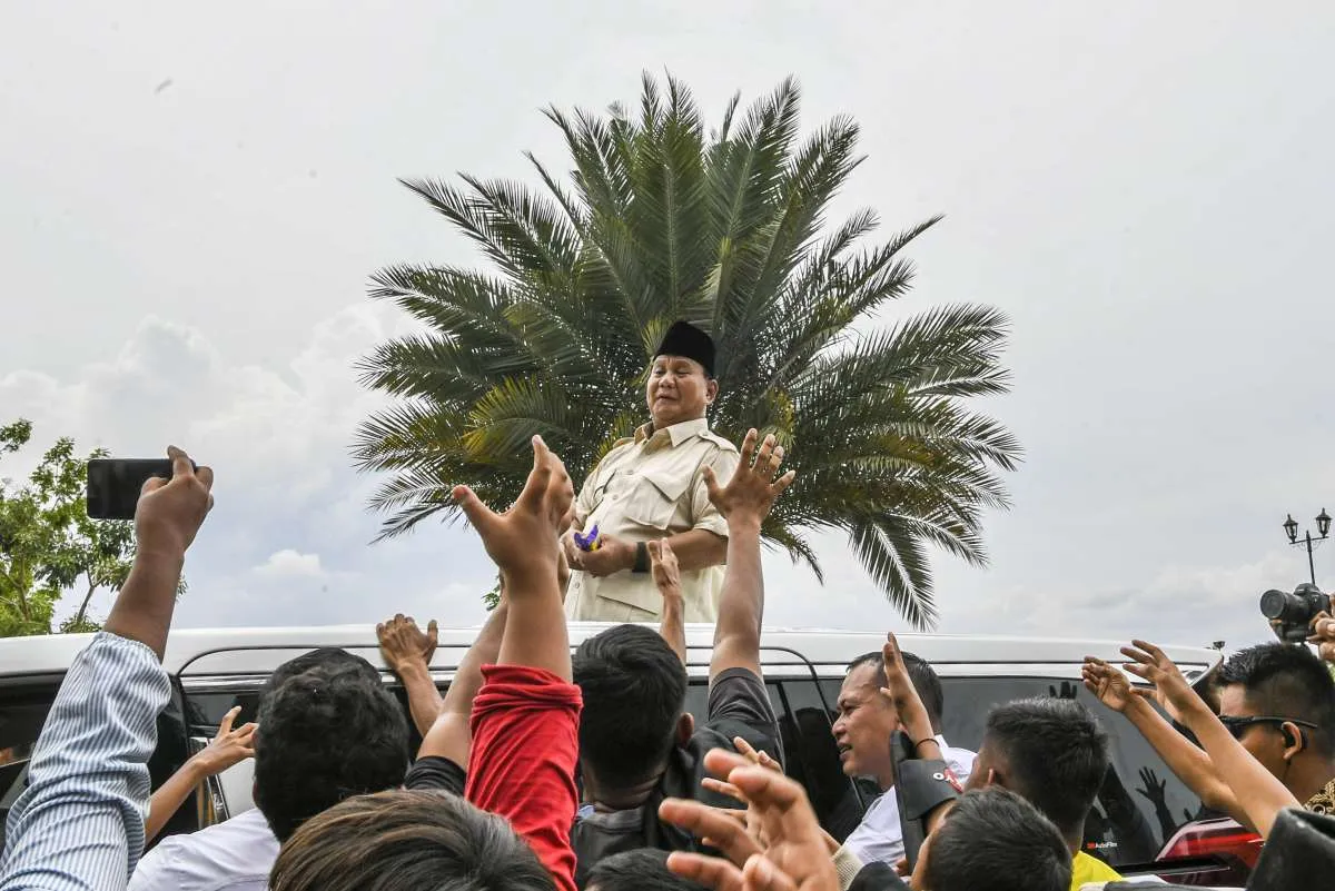 Sejumlah Buruh Pelabuhan Cilincing Deklarasikan Dukungan ke Prabowo-Gibran