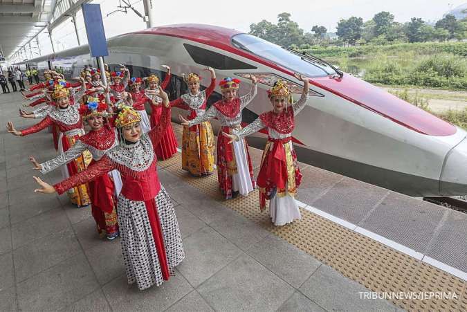 Setahun Beroperasi, Whoosh Angkut 6 juta Penumpang