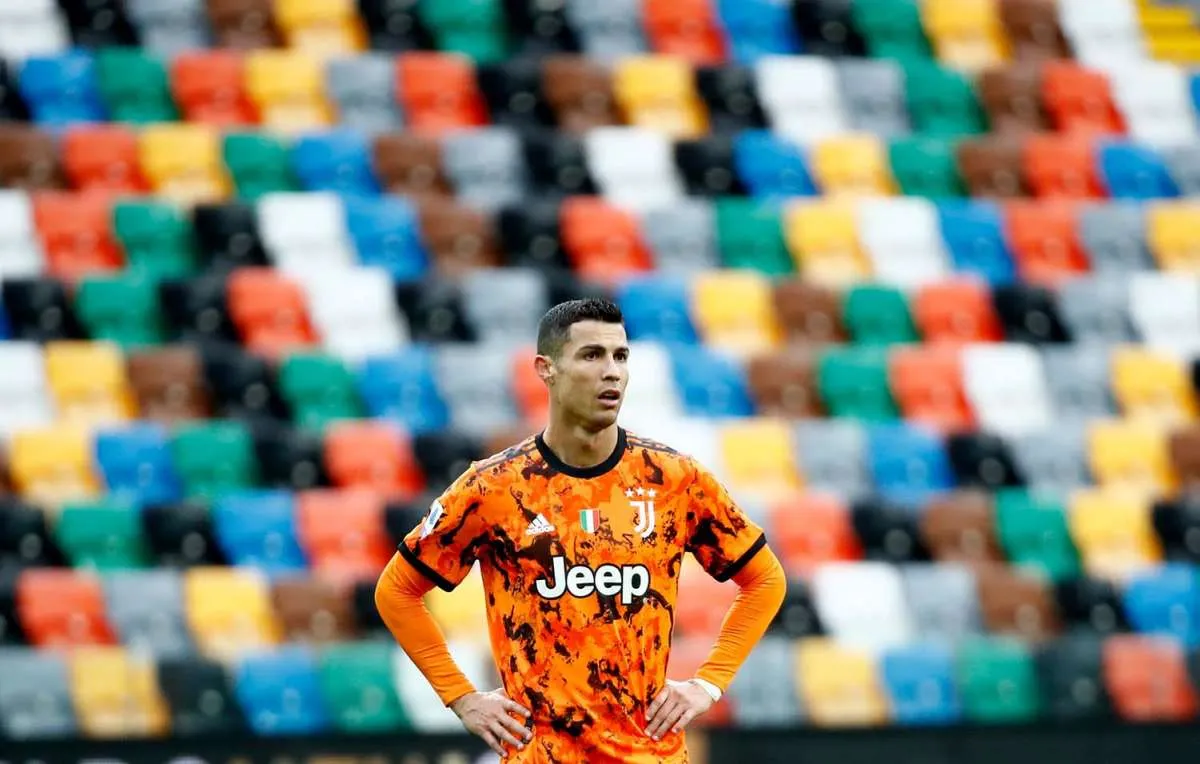 Ini aksi Ronaldo yang bikin kapitalisasi pasar Coca Cola anjlok Rp 57,646 triliun!