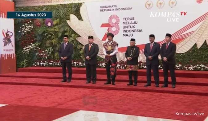 Hadiri Sidang Tahunan MPR/DPR/DPD RI 2023, Jokowi Kenakan Baju Adat Tanimbar
