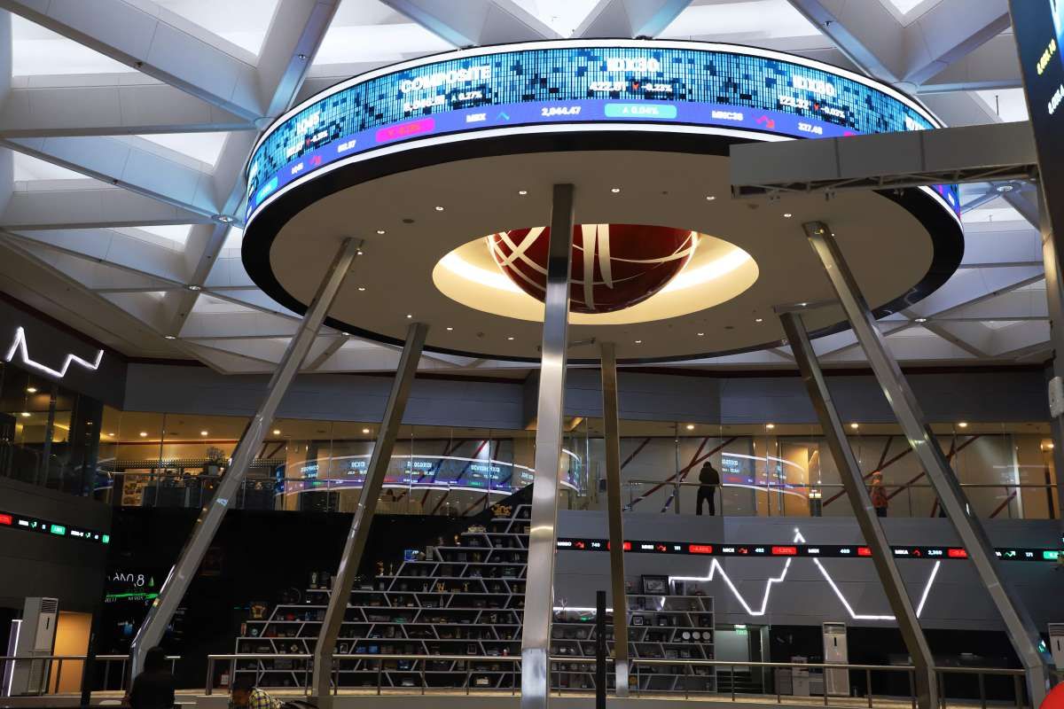 Kinerja Saham Sektor Bahan Baku Terus Melaju