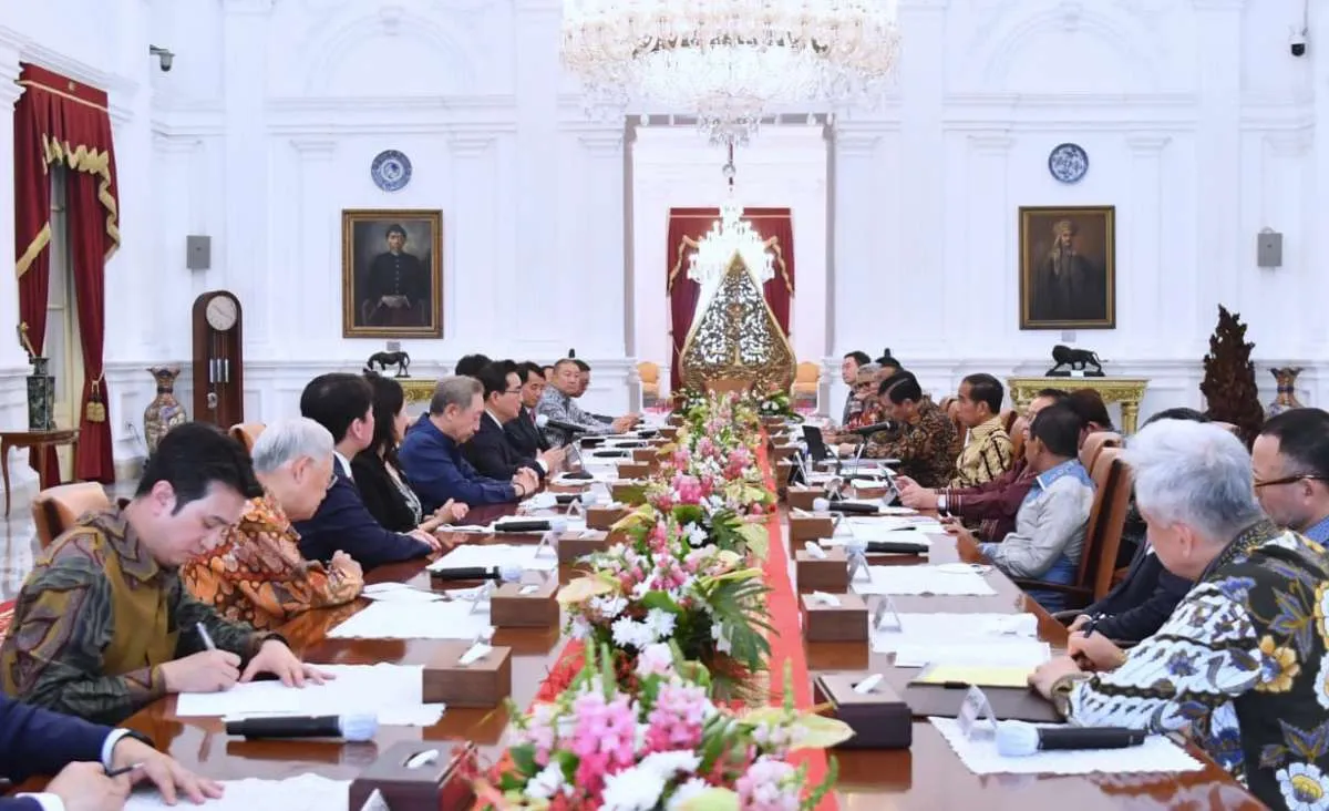 Terima Kunjungan Delegasi Korea Selatan, Jokowi Bahas Peningkatan Kerja Sama Ekonomi