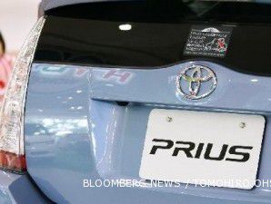 Karena mahal, penjualan Prius paling banter 20 unit setahun