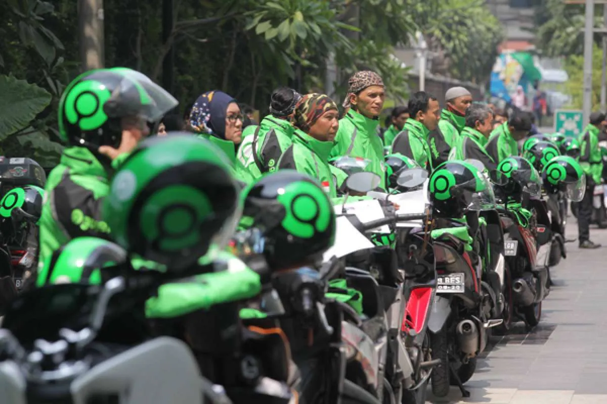 Dampak pemadaman listrik PLN merembet ke pengemudi ojek online lantaran sepi order