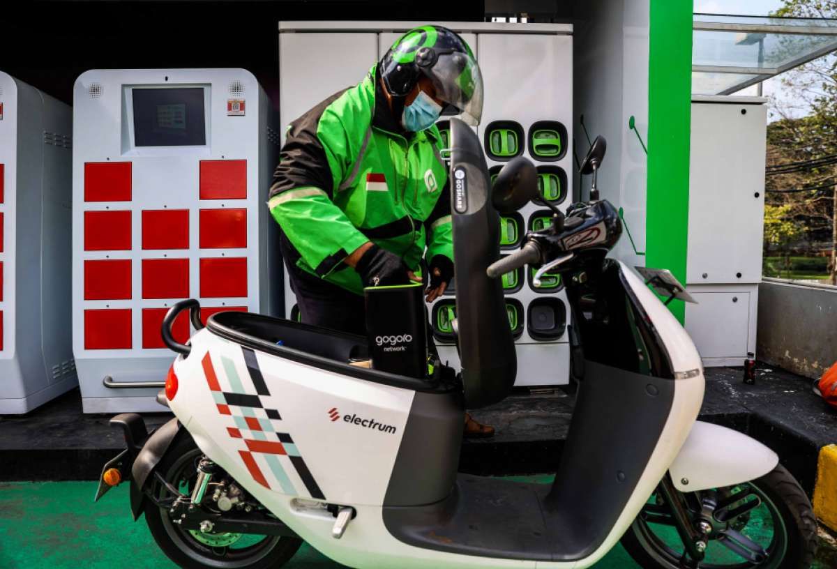 Ini Target TBS Energi Utama (TOBA) di Bisnis Kendaraan Listrik