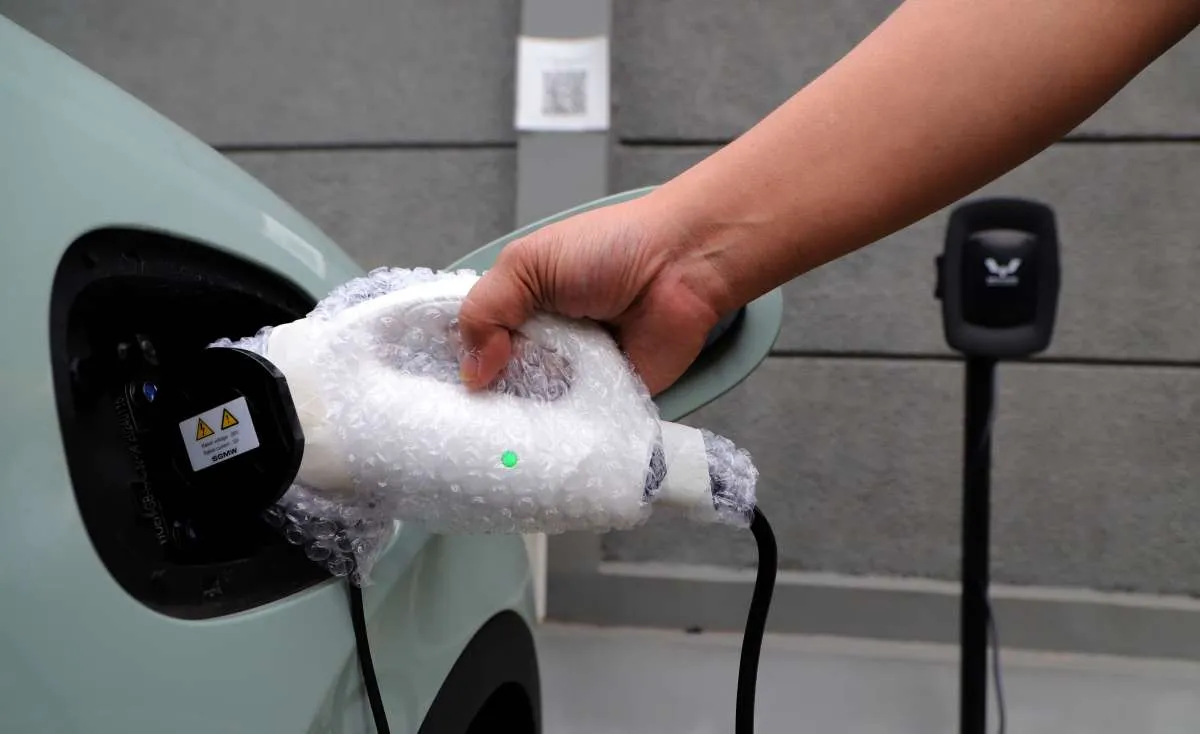 Kabar Baik, One Stop EV Charging Station Telah Hadir di Kota Bandung
