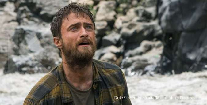 Daniel Radcliffe dalam film Jungle yang akan tayang di bioskop Trans TV.