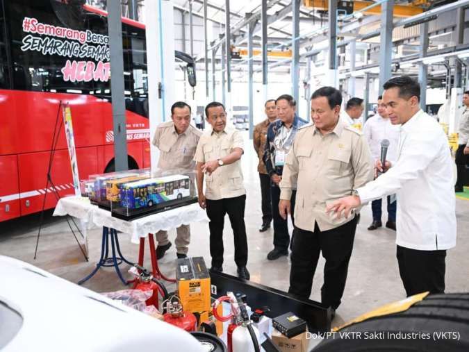 Dorong Ekosistem Kendaraan Listrik, VKTR Resmikan Pabrik Bus dan Truk EV di Magelang