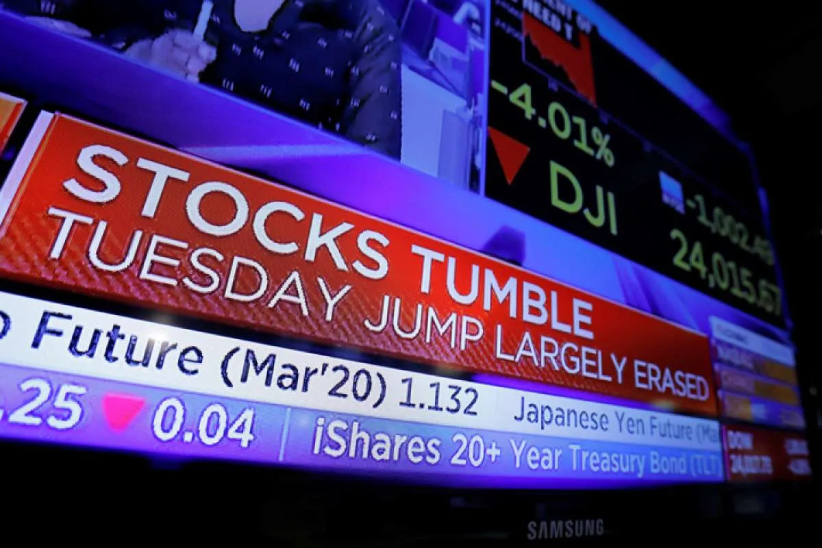 Dibuka langsung longsor 7%, bursa Wall Street dihentikan sementara