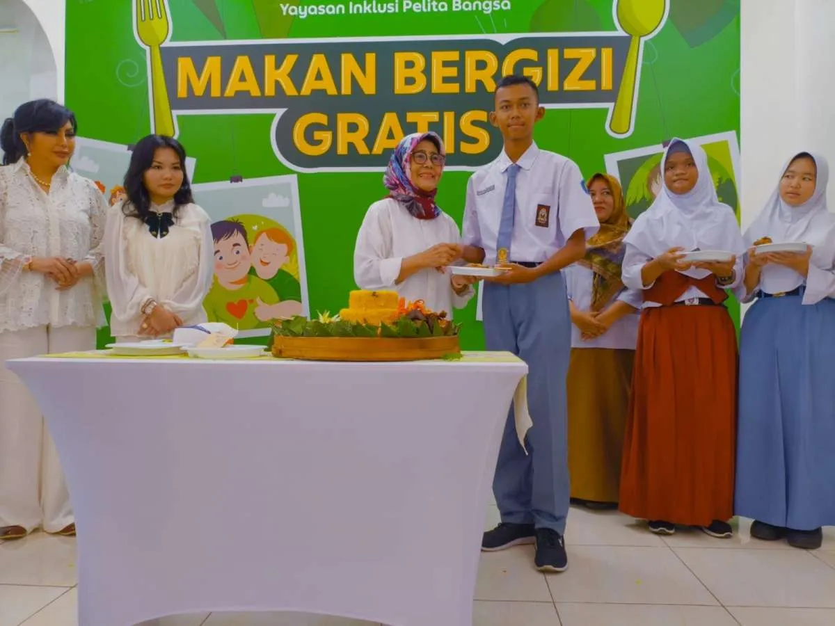 OVO dan Grab Kolaborasi dengan YIPB untuk Pemenuhan Gizi Anak Berkebutuhan Khusus