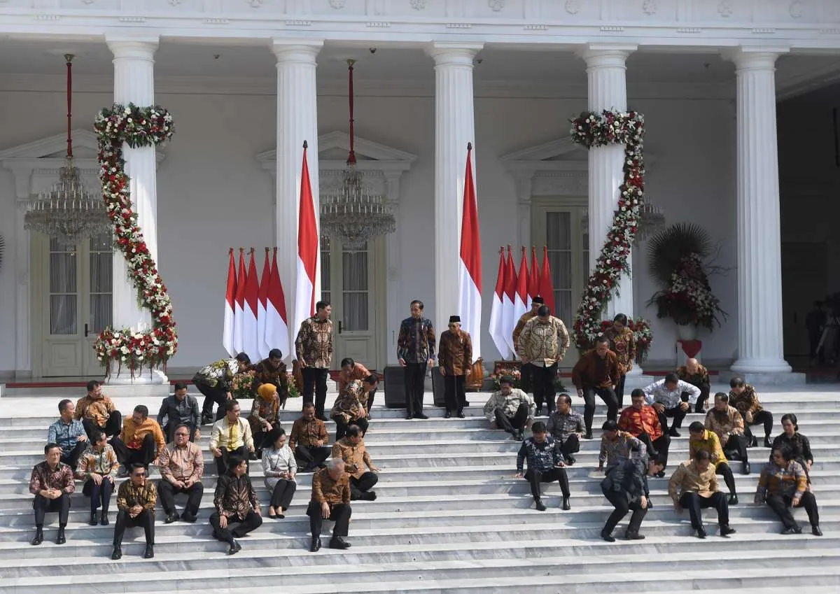 Jokowi: Nama calon menteri yang masuk lebih dari 300 orang