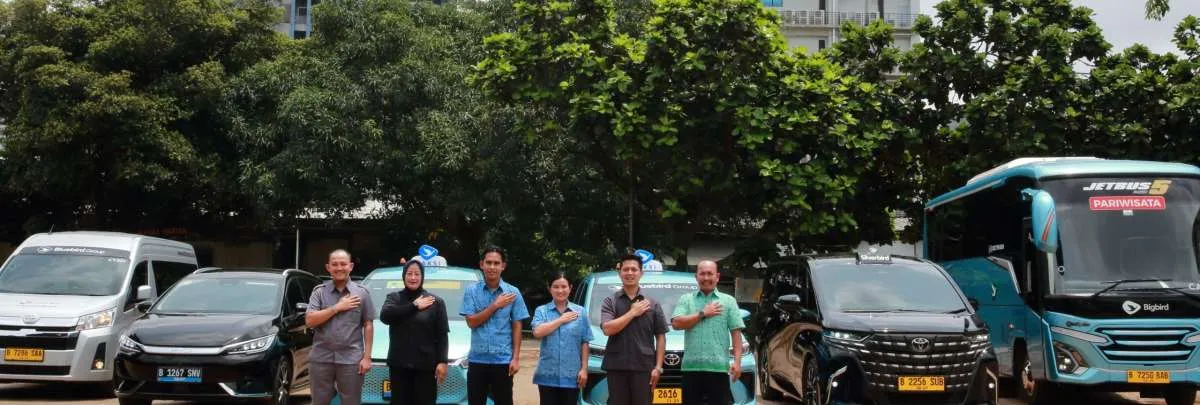 Rayakan 53 Tahun Bluebird Gelar 53laluDiandelin lewat Konsistensi dan Inovasi Layanan
